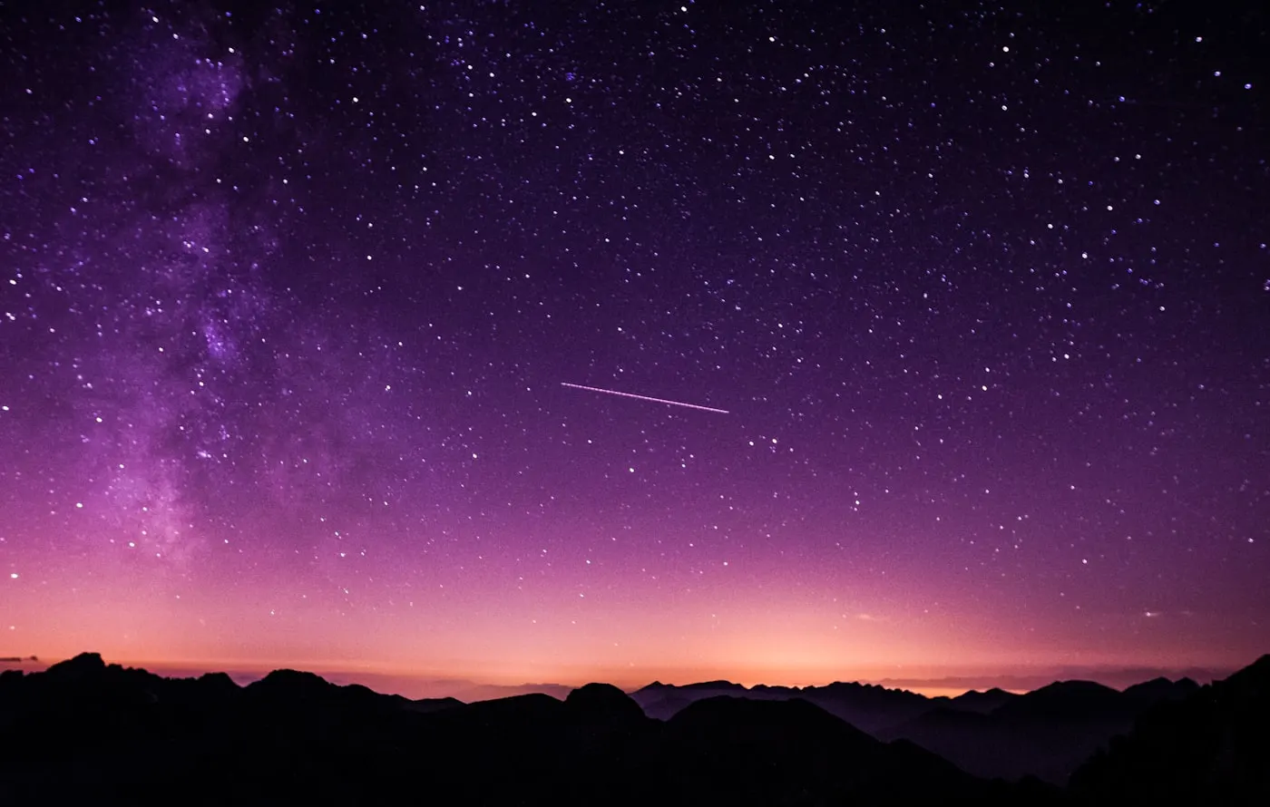 Eclissi e stelle cadenti: il cielo del 12 agosto 2026